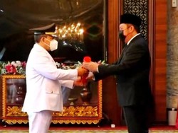 Johan Anuar Tersangka Korupsi Tanah Kuburan Dilantik Jadi Wabup OKU