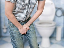 4 Cara Mengatasi Kencing Sedikit dan Sering, Ini Kemungkinan Penyebabnya