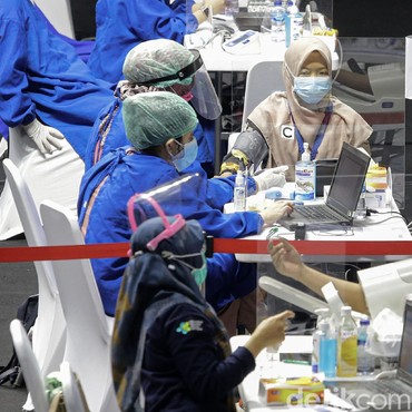 Kabar Puluhan Wartawan Terkapar Usai Vaksinasi COVID-19 Ternyata Hoaks