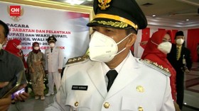 VIDEO: Bupati Semarang Terpilih Mangkir dari Panggilan KPK