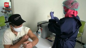 VIDEO: Ada Penyakit Penyerta, Sejumlah Lansia Batal Divaksin