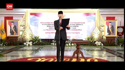 img-title VIDEO: Ganjar Lantik 21 Kepala Daerah, Termasuk Gibran