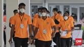 FOTO: Ratusan Atlet Jalani Vaksinasi Covid-19 Ratusan atlet dari berbagai cabang olahraga mengikuti vaksinasi atlet tahap pertama di Istora Senayan, Jakarta, Jumat (26/2).