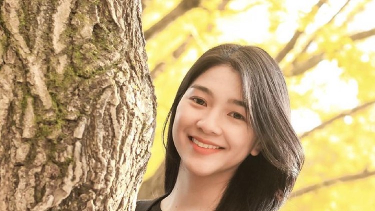Amelia Tantono, YouTuber Indonesia dengan channel Amelicano