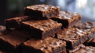 3 RESEP BROWNIES LUMER