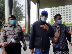 Kena OTT, Gubernur Sulsel Nurdin Abdullah Tiba di KPK