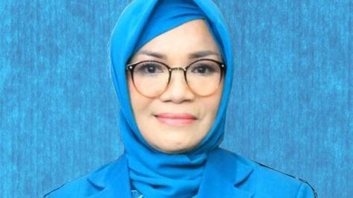 Liestiaty F Nurdin