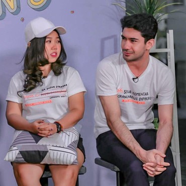 Nyaris Cium Bibir Reza Rahadian, Kiky Saputri Diamuk Netizen