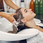 Racun TikTok, Rangkaian Produk Hair Care Viral dan Murah untuk Rambut Rusak