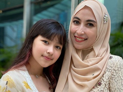 Kisah Annisa Trihapsari Nikah Usia 16 Tahun, 2 Kali Cerai & Sudah Punya Cucu