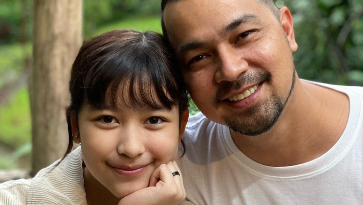 Annisa Trihapsari Annisa Trihapsari