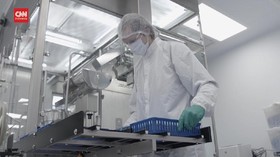 VIDEO: Vaksin Johnson & Johnson Dapat Izin Penggunaan di AS