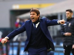 Petinggi MU Terbelah soal Antonio Conte