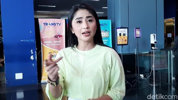 DEWI PERSSIK DILECEHKAN LEWAT DM INSTAGRAM &amp; WHATSAPP