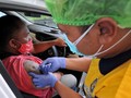 FOTO: Vaksinasi Covid-19 Drive Thru di Bali
