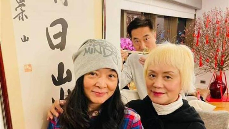 Idy Chan Pemeran Bibi Lung