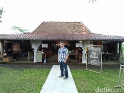 Menikmati Asrinya Suasana Pedesaan di Joglo Bu Condro Borobudur