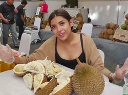 Millen Cyrus Heboh Saat Jajan Bakso hingga Mabuk Durian