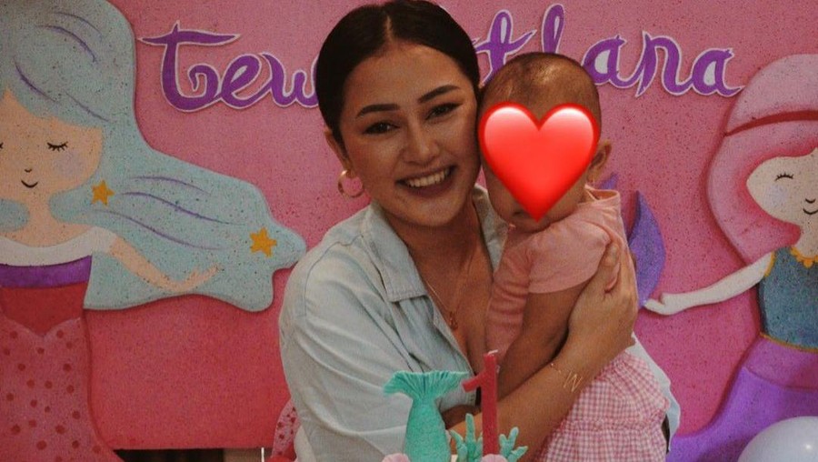 Mutia Ayu Mutia Ayu