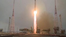 VIDEO: Rusia Luncurkan Satelit Pantau Iklim Kutub Utara