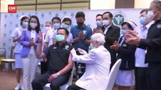 VIDEO: Thailand Mulai Vaksinasi Covid-19 Dengan Sinovac