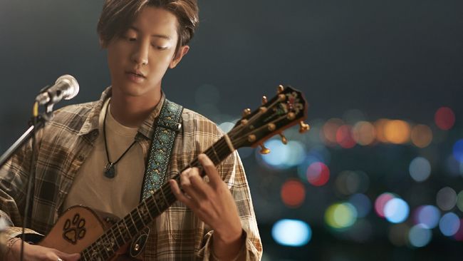 Berikut lima rekomendasi film akhir pekan yang bisa disaksikan di bioskop serta layanan streaming legal di Indonesia, The Box hingga Trolls World Tour.