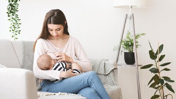 TIPS MENCEGAH PAYUDARA KENDUR: MENYAPIH BERTAHAP
