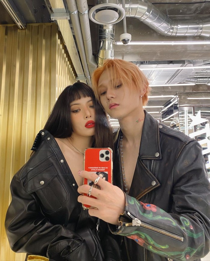 Pasangan ini kerap menggunakan outfit yang senada (foto: instagram.com/hyojong_1994)