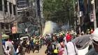 VIDEO: Sudah 18 Orang Tewas, Bentrokan Terus Terjadi