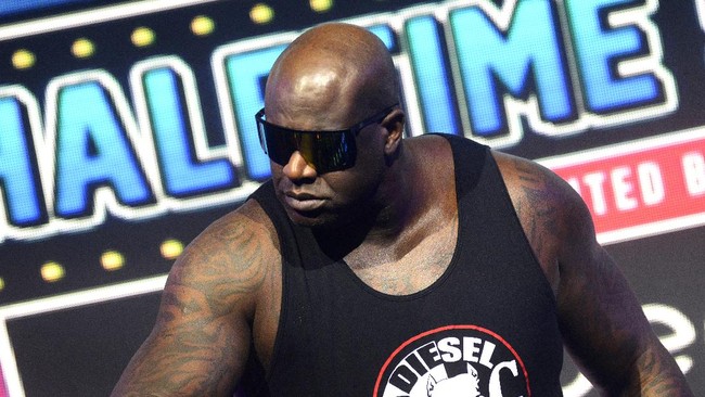 Legenda basket NBA dan juga LA Lakers Shaquille O'Neal banting setir menjadi pegulat di All Elite Wrestling (AEW), Rabu (3/3) waktu setempat.