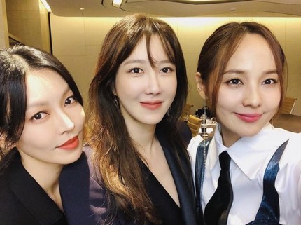 Wow! Popularitas Para Pemeran Drama Korea The Penthouse Makin Meroket