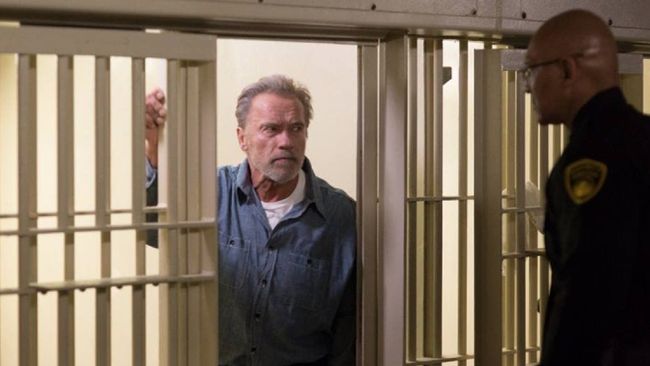 Bioskop Trans TV akan menayangkan film Aftermath yang dibintangi Arnold Schwarzenegger pukul 19.30 WIB.