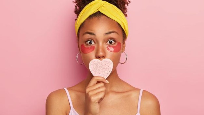 Jangan Sampai Salah, Begini Cara Pakai Eye Patch Mask Agar Hasilnya Maksimal!
