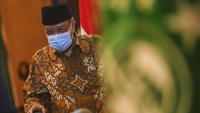 Said Aqil mengaku tak membicarakan rencana pencalonan dirinya di Muktamar NU ke-34. Ia berkata meminta dukungan Jokowi dalam penyelenggaraan muktamar.