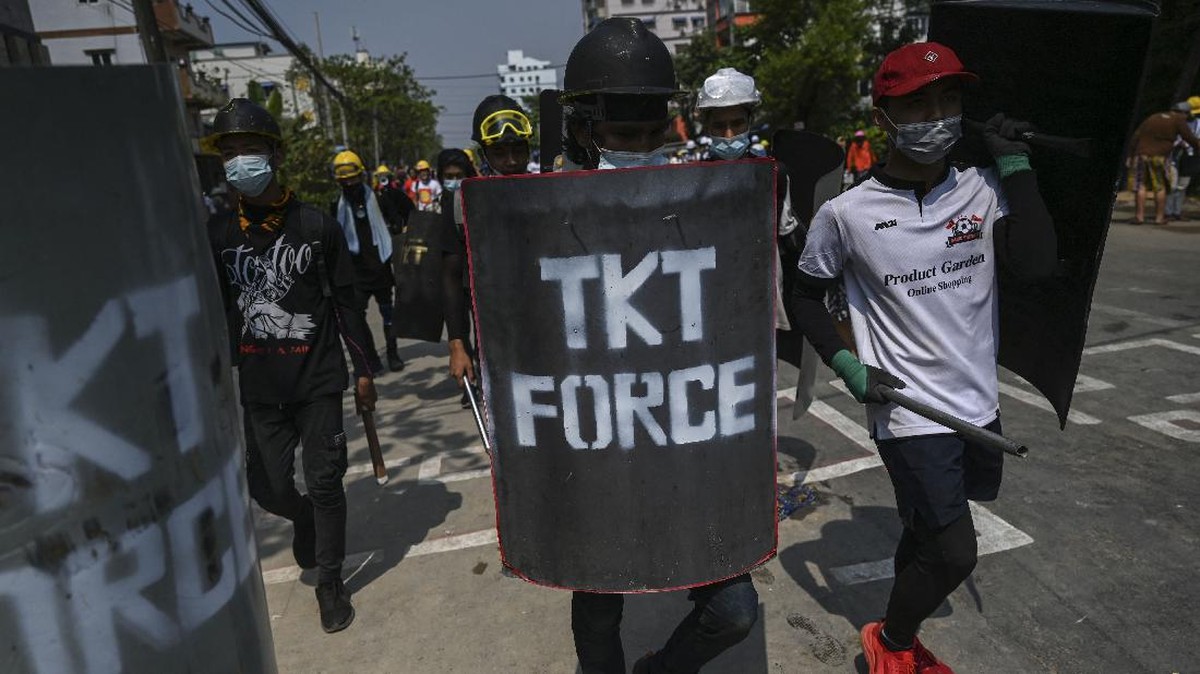 FOTO: Demonstrasi Berdarah Myanmar Tewaskan 38 Orang