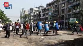 VIDEO: Polisi Kembali Lepas Tembakan Hadapi Pedemo Myanmar