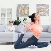 6 Hal Mengejutkan yang Terjadi Pada Tubuh Ketika Melakukan Yoga