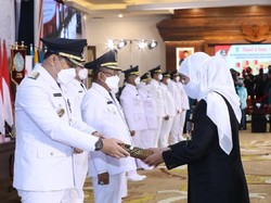 Pemimpin Baru Telah Lahir, Eri Cahyadi-Armuji Siap Lanjutkan Kebaikan