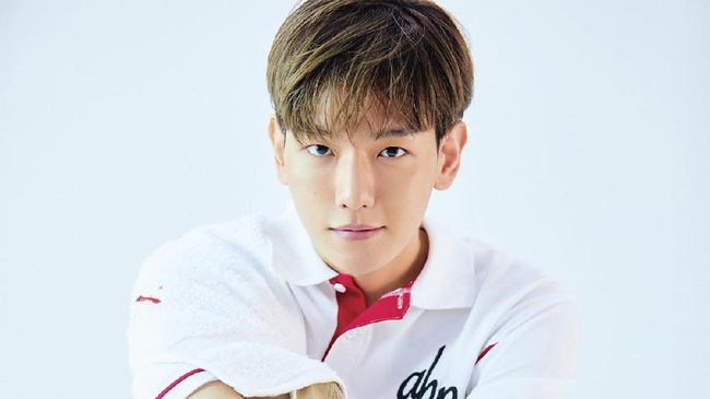 SM Entertainment selaku agensi mengonfirmasi Baekhyun EXO akan comeback solo pada akhir Maret 2021.