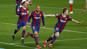 FOTO: Comeback Dramatis Antar Barcelona ke Final Copa del Rey