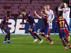 Barcelona Comeback atas Sevilla, Puyol Balas Ledek Suso