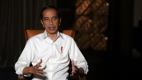 Indonesia di Medan Tempur AI, Jokowi Berkaca Perang Dingin