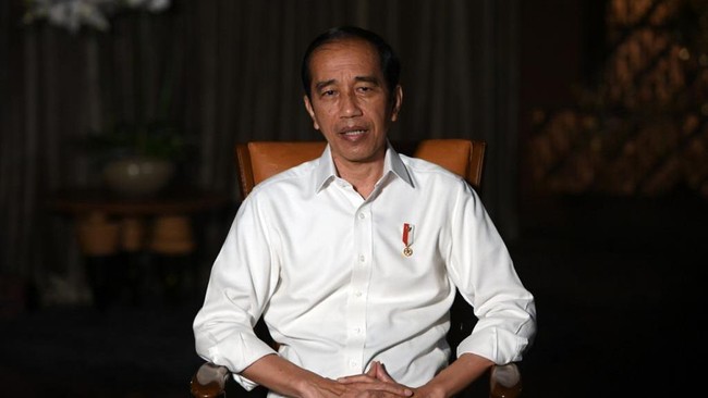 Presiden Joko Widodo (Jokowi) memastikan beras petani akan diserap Bulog. Ia berharap polemik impor beras segera dihentikan.