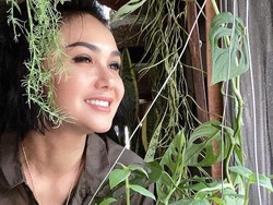 Kumpulan Artis Cantik yang Hobi Koleksi Tanaman Hias