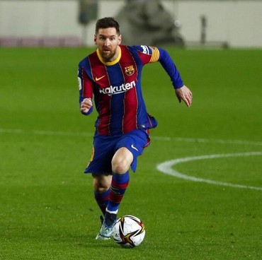 Lionel Messi Donasikan Kaus ke Sinovac agar Pemain Sebangsa Dapat Vaksin