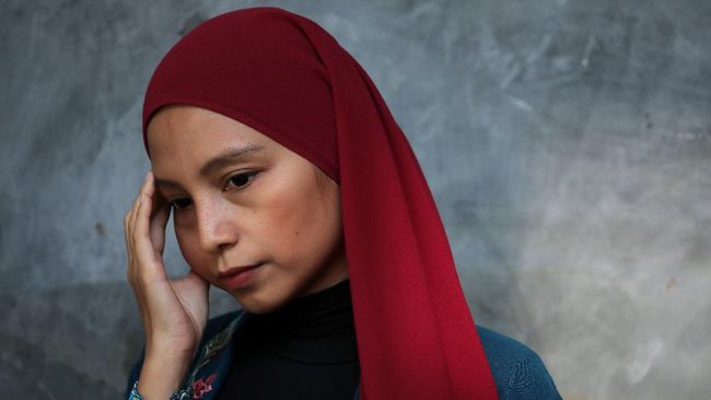 Wani Ardy seorang penampil dan penulis perempuan di Malaysia mengalami sindrom MRKH yang menyebabkannya tak punya rahim.