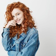 5 Tips Sederhana Merawat Rambut Keriting