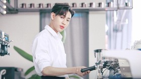 BamBam GOT7 Resmi Bergabung Abyss Company