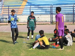 Persela Ditinggal Pelatih Kipernya karena Alasan Keluarga