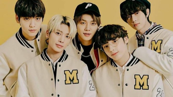 Ikuti Jejak BTS, Album Jepang TXT Sukses Debut di Chart Billboard World Albums